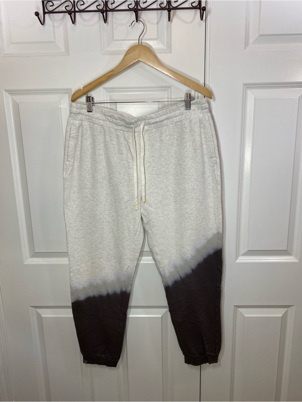Barefoot Dreams Two-Tone Cream & Black Tie-Dye Jogger Pants